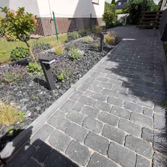 Projektfoto: Rollrasen
